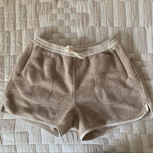 Outdoor Voices MegaFleece Shorts - M, oatmeal